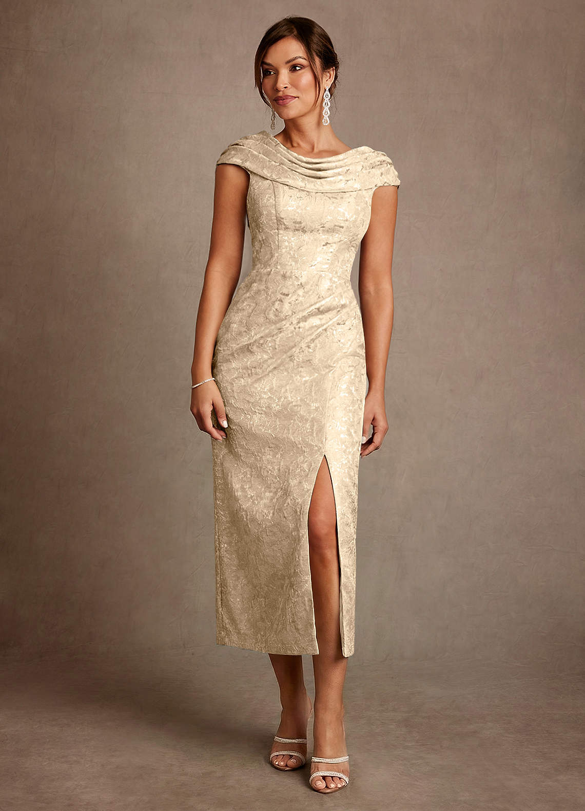Alpine A-Line Scoop-Neck Jacquard Mother of the Bride Dress in champagne