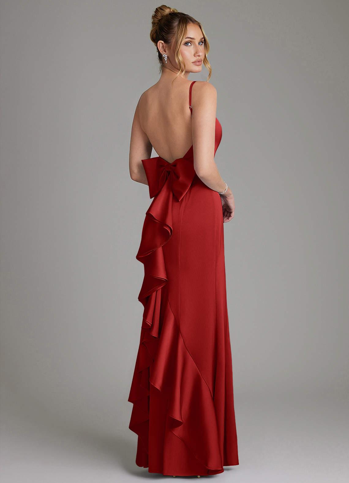 Zherra Mermaid Scoop-Neck Stretch Satin Bridesmaid Dress in Pomegranate