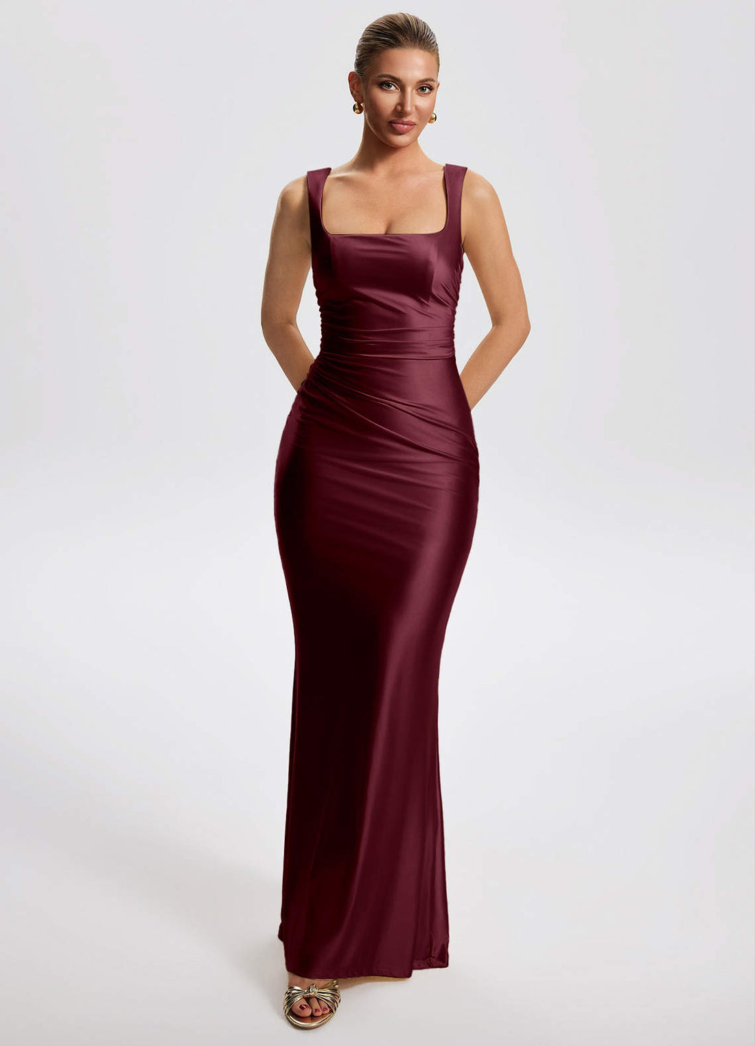 Corintha Sheath Square-Neck Stretch Satin Evening Dress in Cabernet