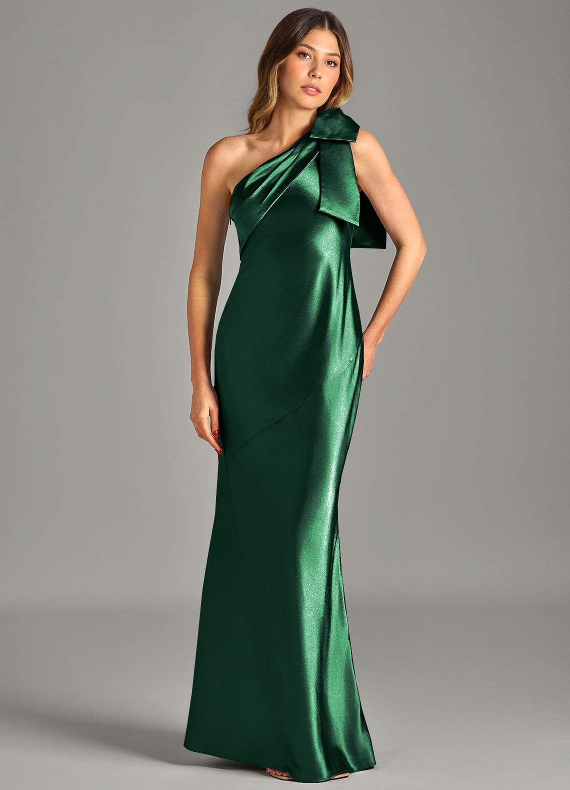 Yuanna Mermaid One-Shoulder Metallic Satin Bridesmaid Dress in Dark Green