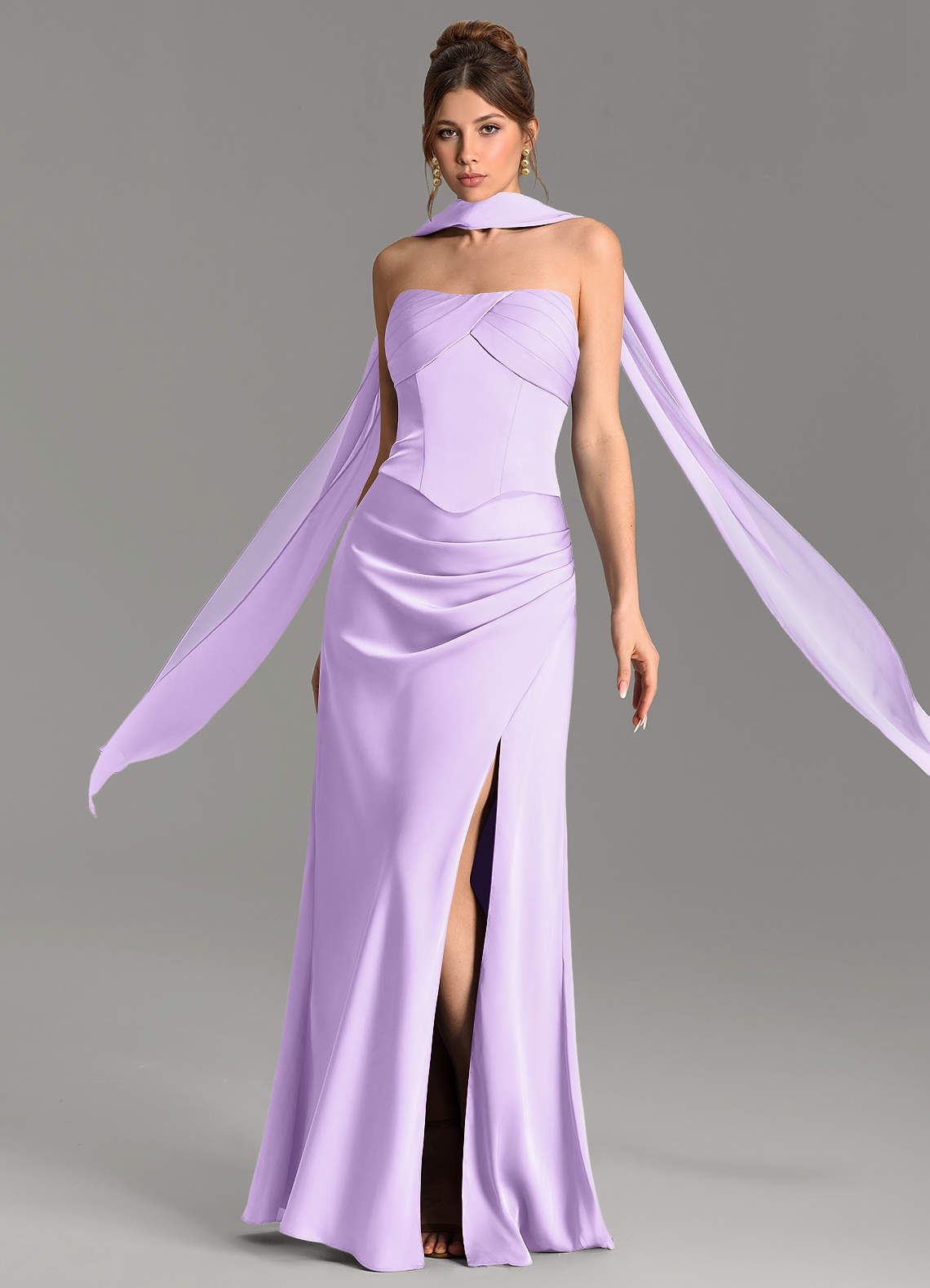 Nicki Sheath Scoop-Neck Stretch Satin Bridesmaid Dress in Lilac
