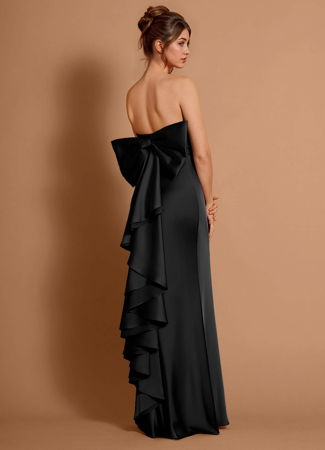 Aveline Mermaid Strapless Stretch Satin Evening Dress in black