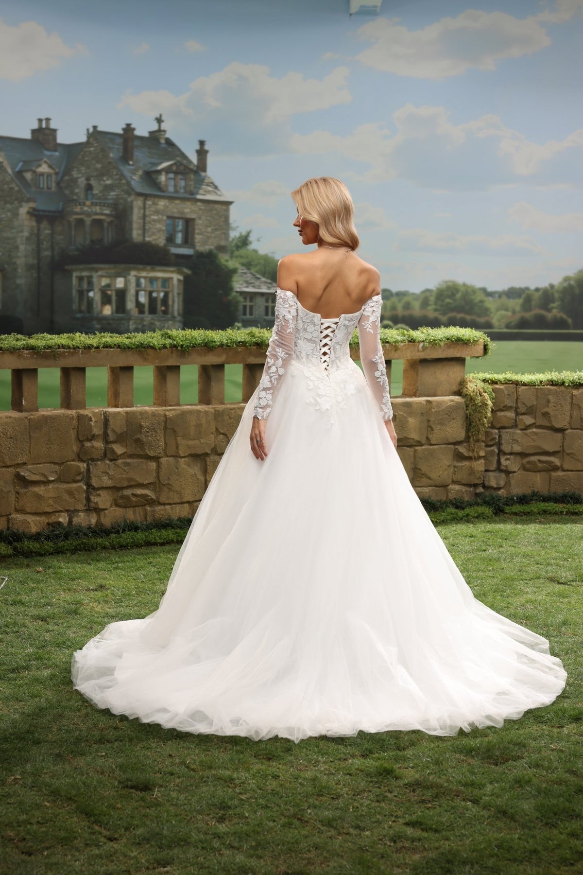 Elora white wedding dress back view 5
