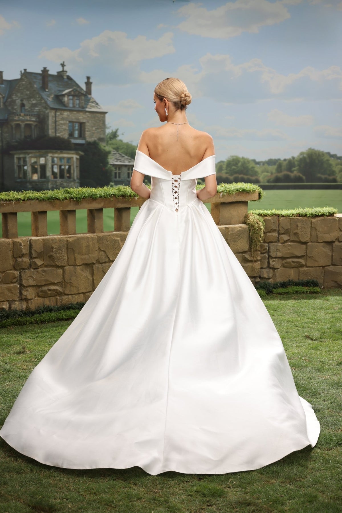 Enya white wedding dress back view 4