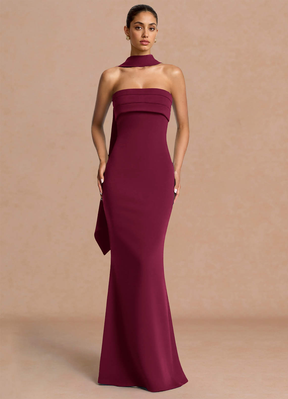 Eshe Trumpet Pleated Stretch Crepe Evening Dress in Merlot