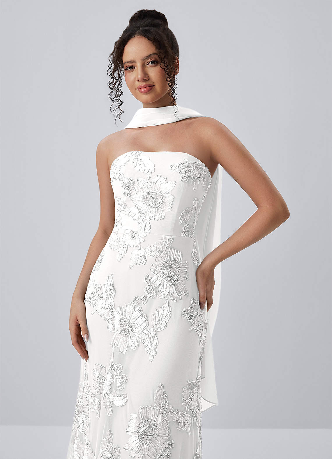 Esperanza Sheath Strapless Floral Mesh Prom Dress in white