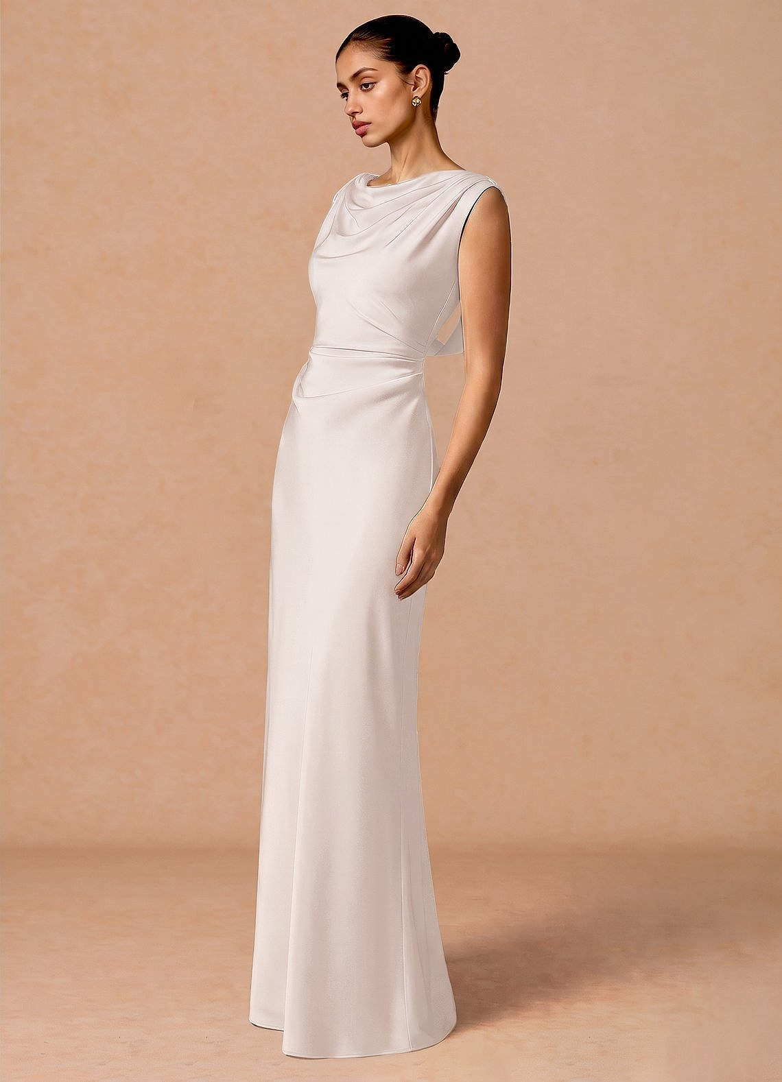 Evarine Sheath Boat-Neck Stretch Satin Evening Dress in Cream