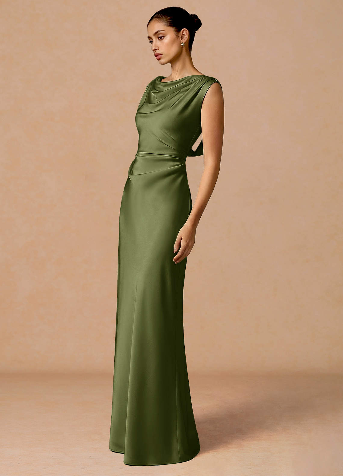 Evarine Sheath Boat-Neck Stretch Satin Evening Dress in Olive