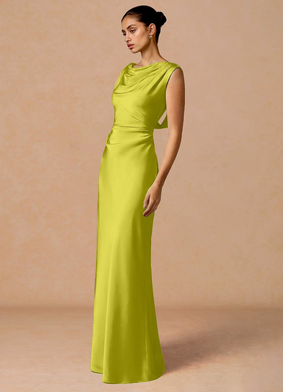 Evarine Sheath Boat-Neck Stretch Satin Evening Dress in Lemon Green
