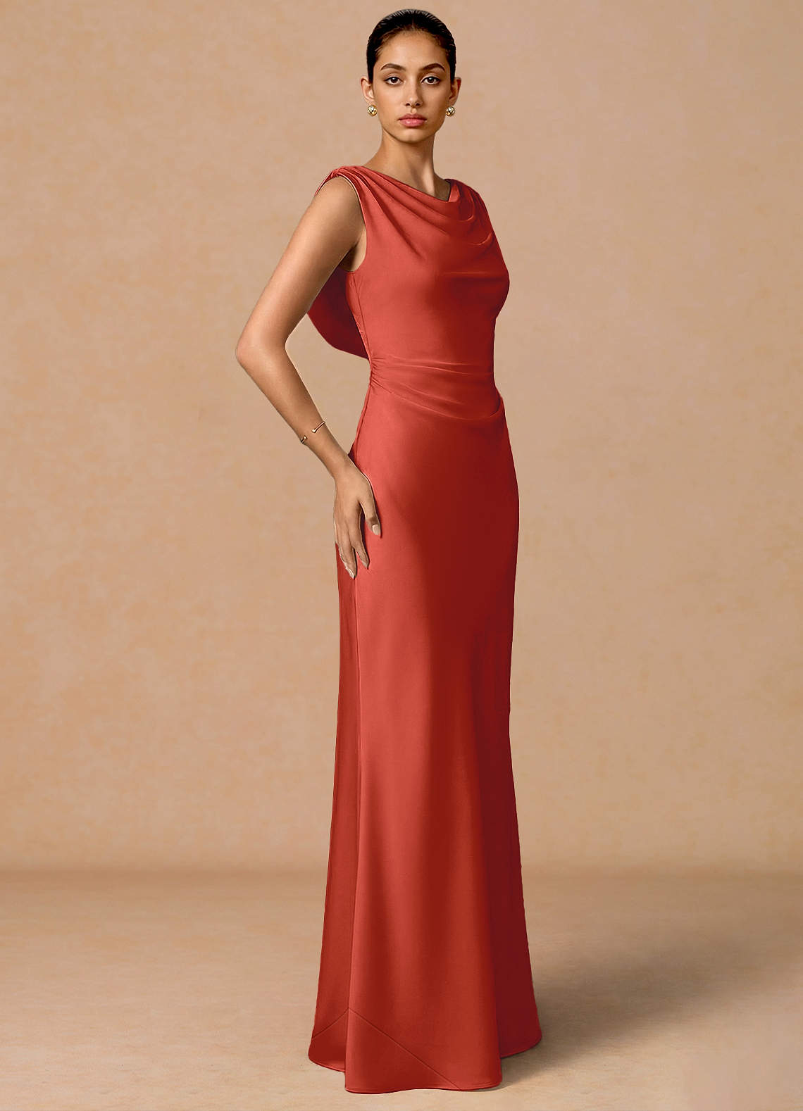 Evarine Sheath Boat-Neck Stretch Satin Evening Dress in Herb Green