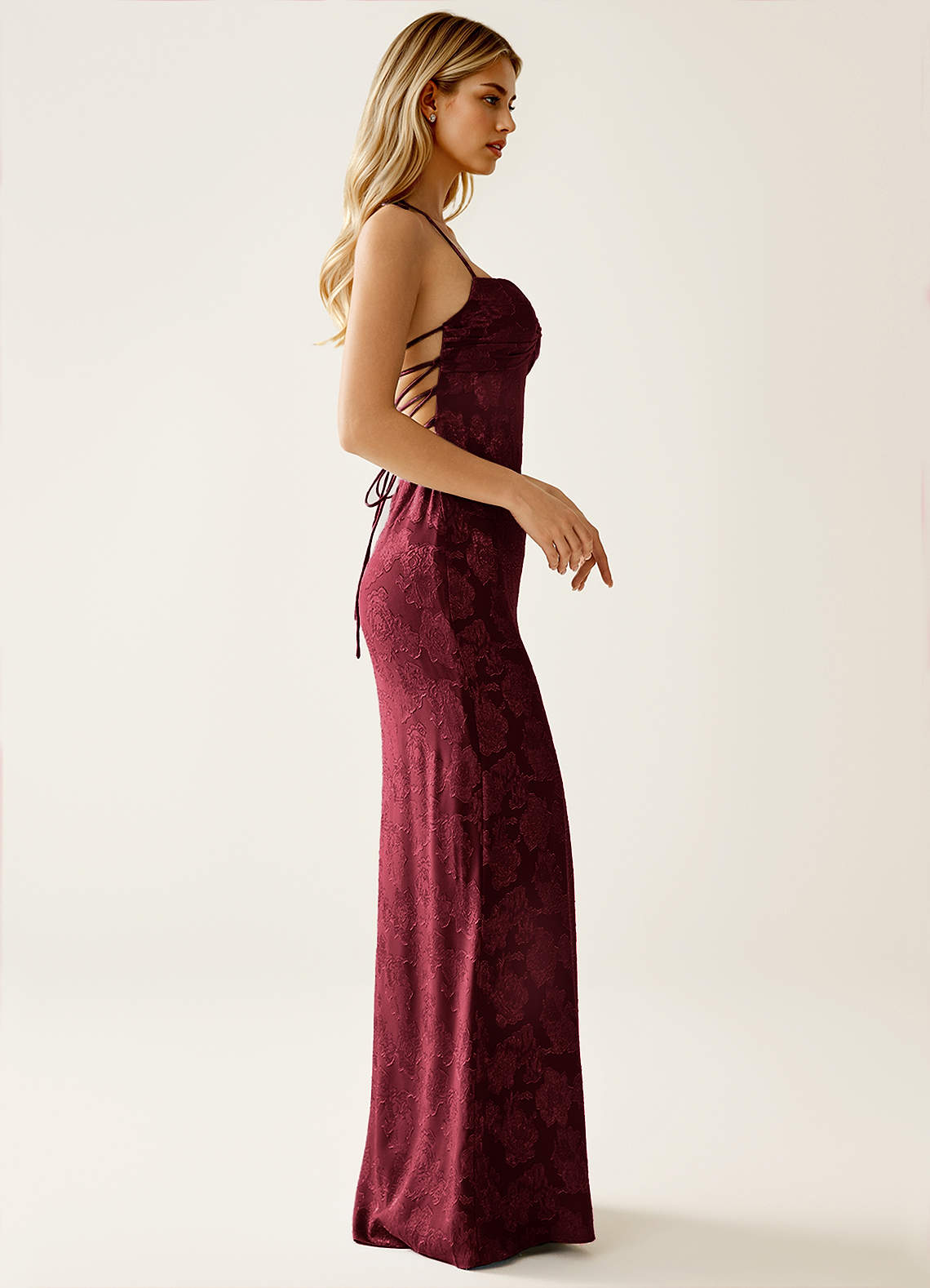 Angena Sheath Halter Floral Burnout Evening Dress in Wine
