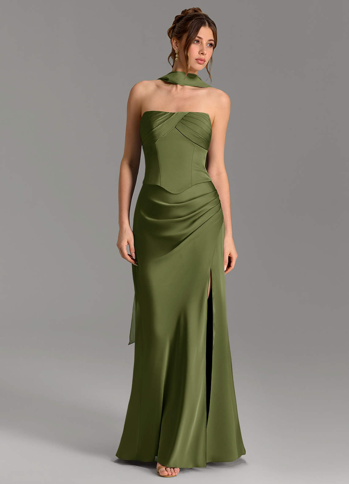 Nicki Sheath Scoop-Neck Stretch Satin Bridesmaid Dress in Olive