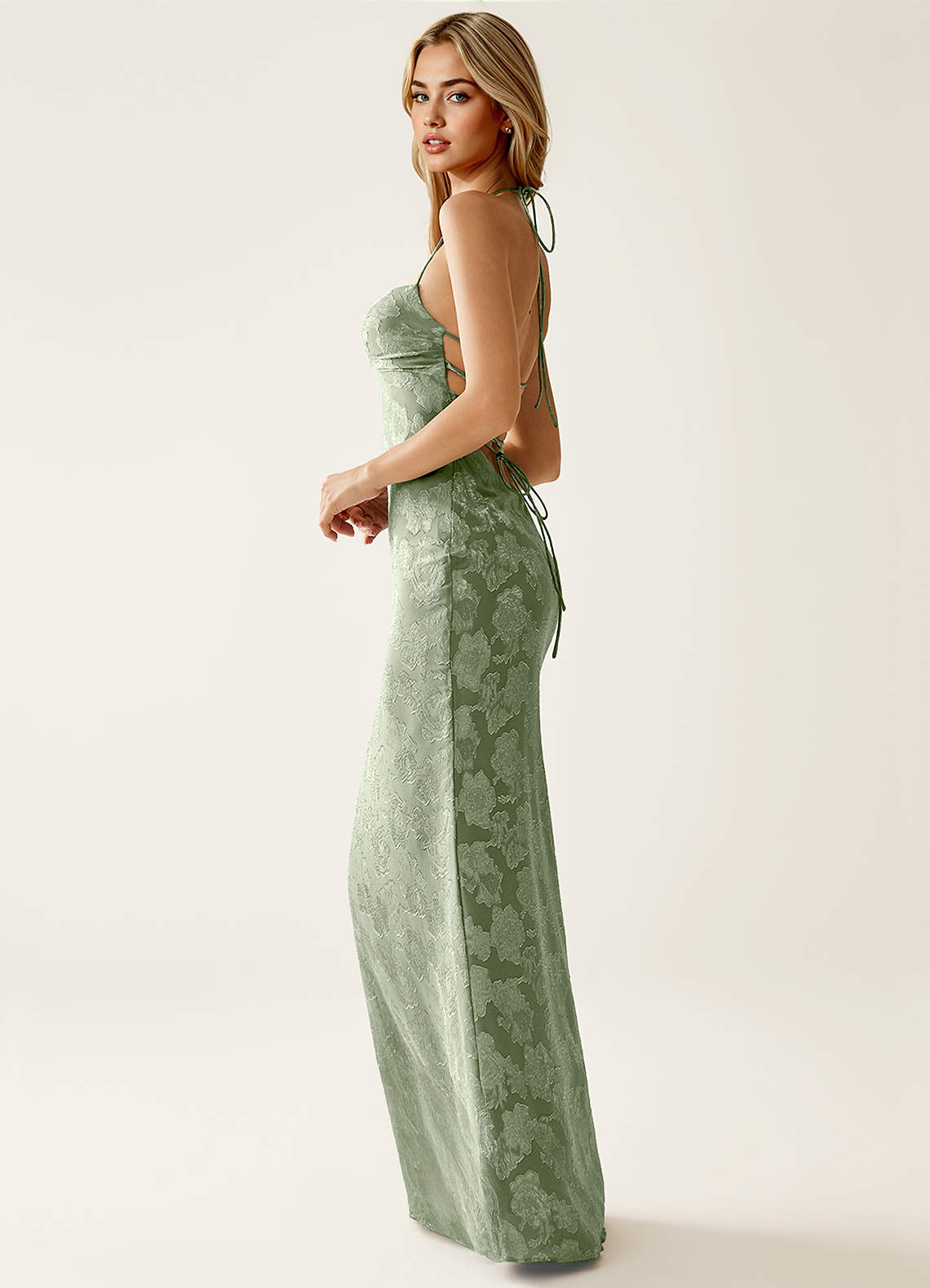 Angena Sheath Halter Floral Burnout Evening Dress in Light Green
