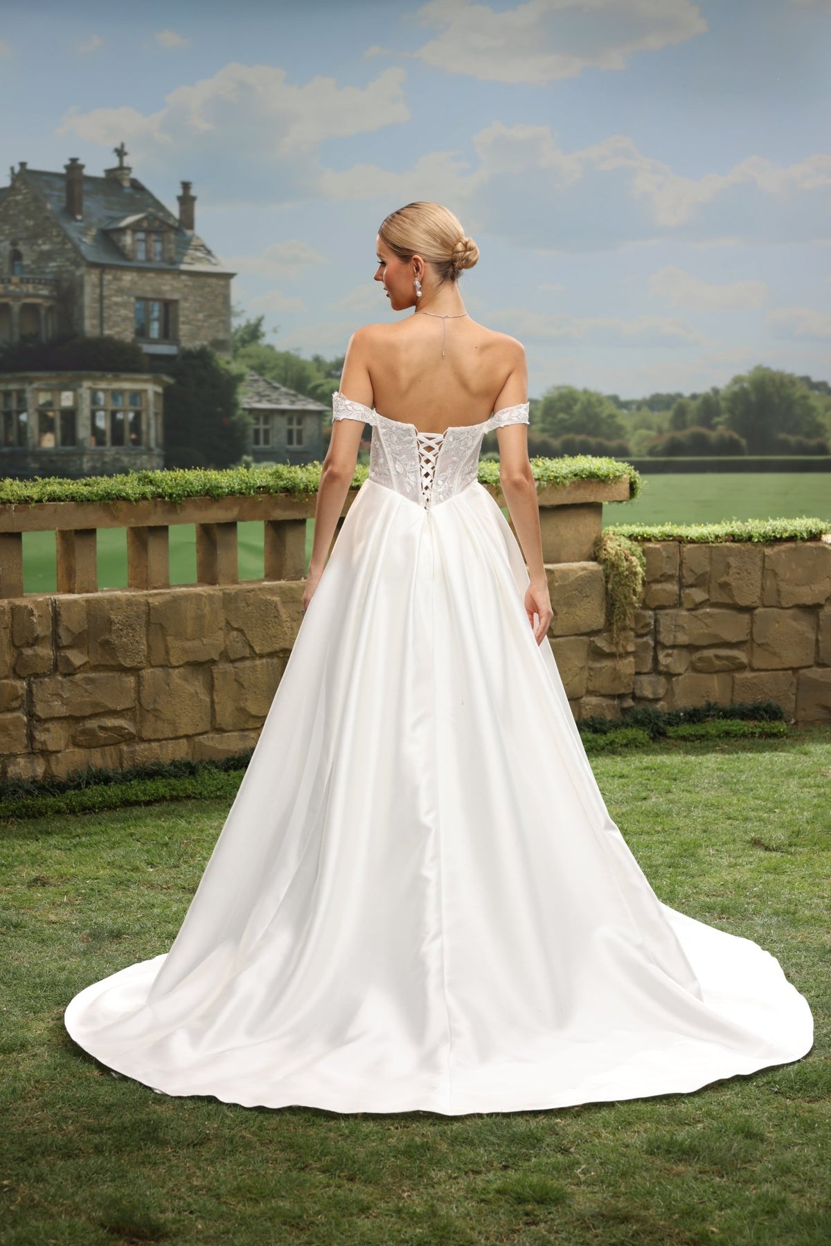 Faye white wedding dress back view 5