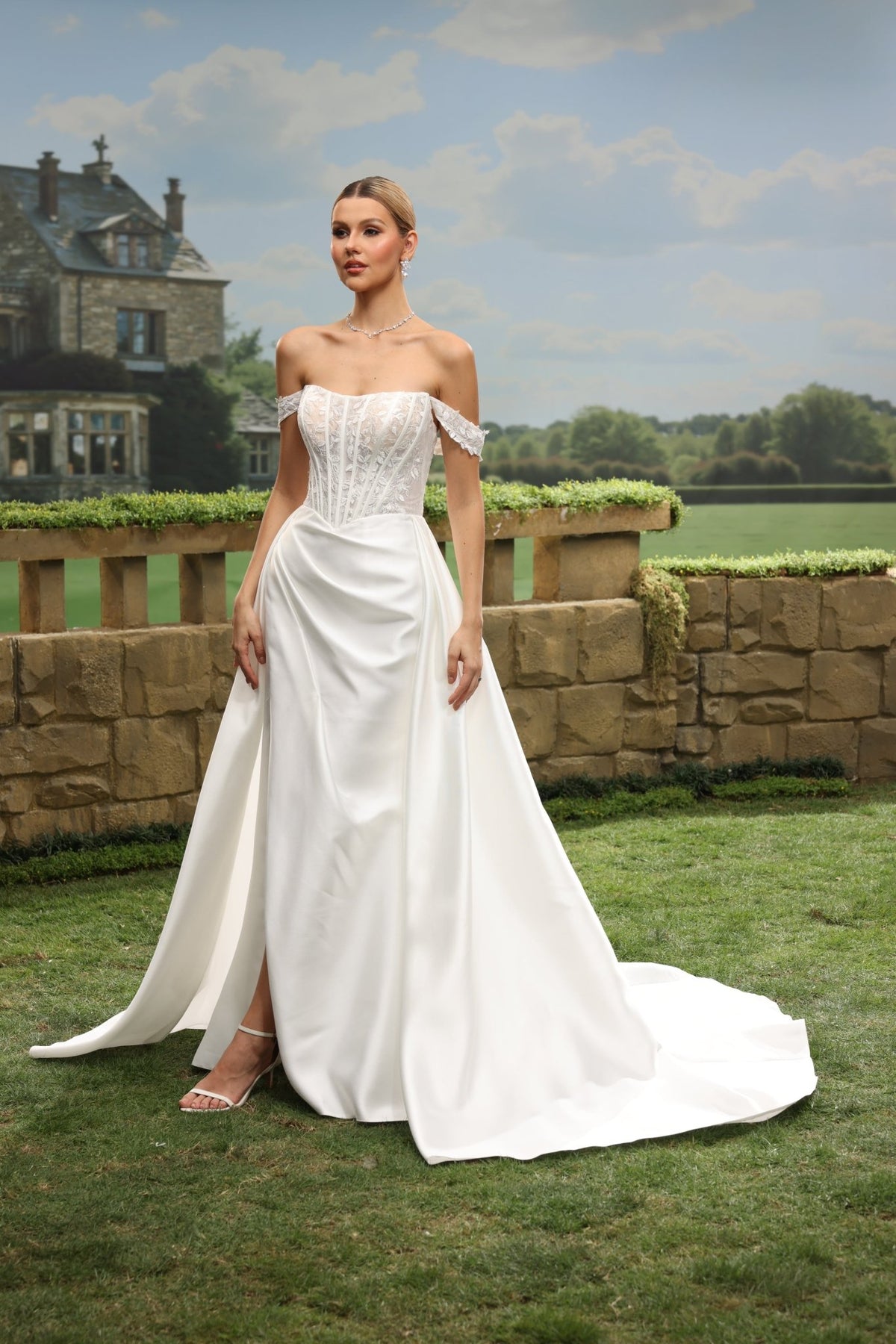 Faye white wedding dress side view 3