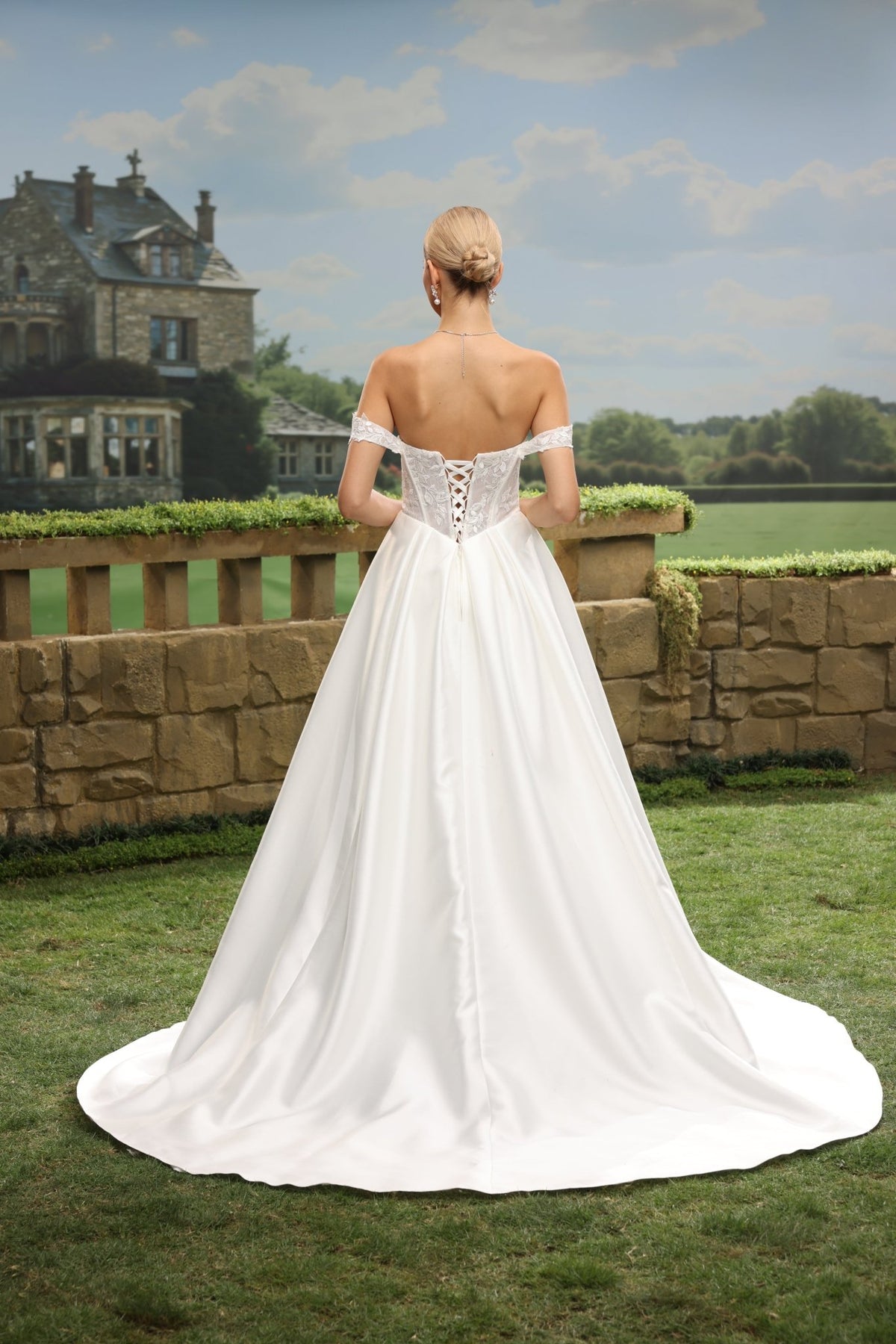 Faye white wedding dress back view 4