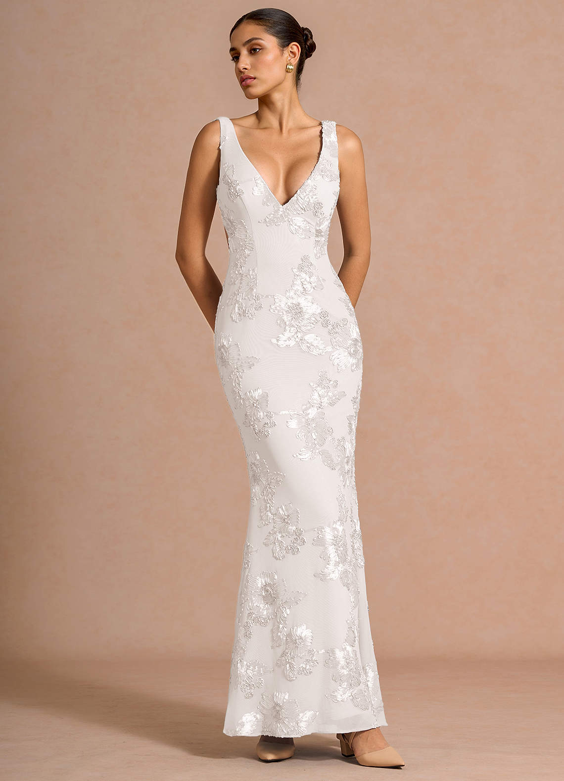 Ivellea Mermaid V-Neck Mesh Evening Dress in Frosted Lilac