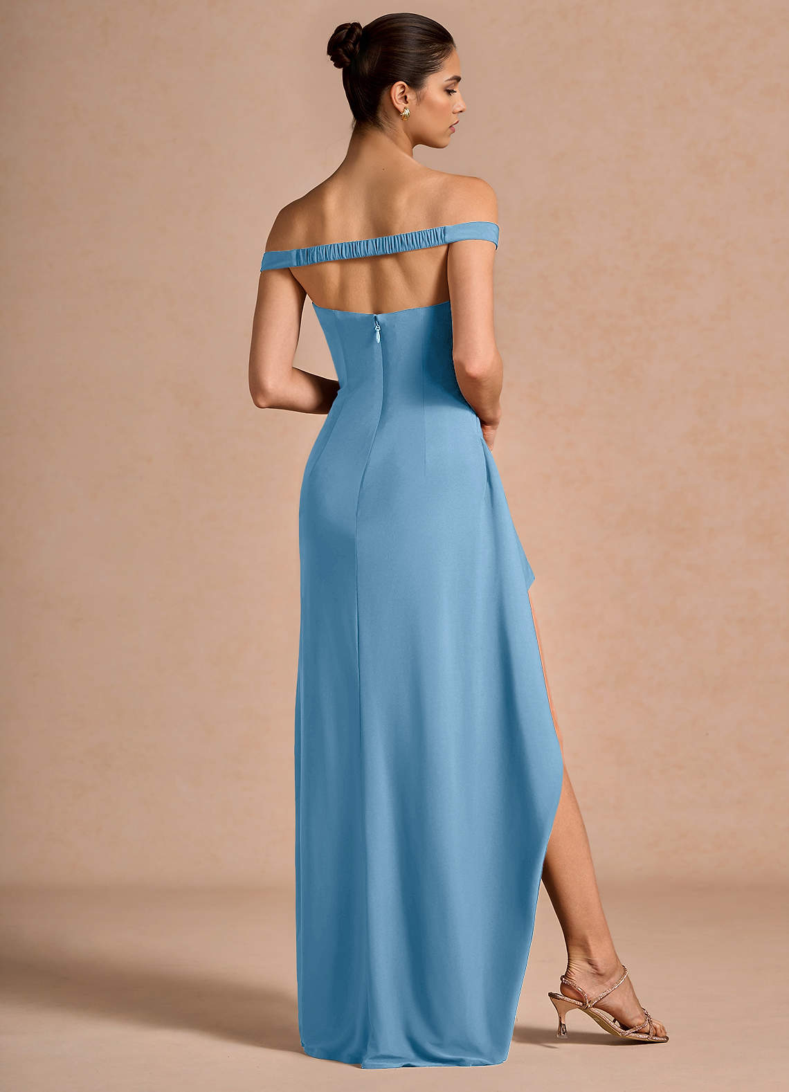 Jasira Sheath V-Neck Stretch Knit Evening Dress in Steel Blue