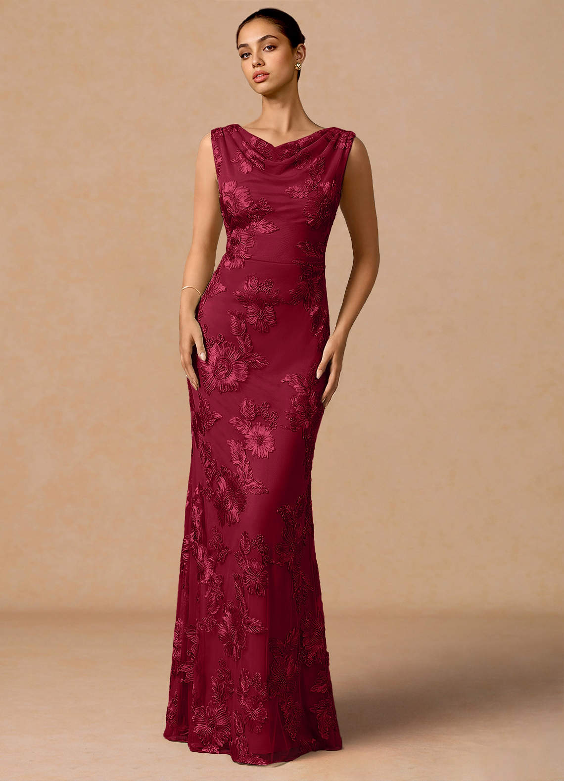 Elowis Column Open-Back Floral Mesh Evening Dress in Burgundy