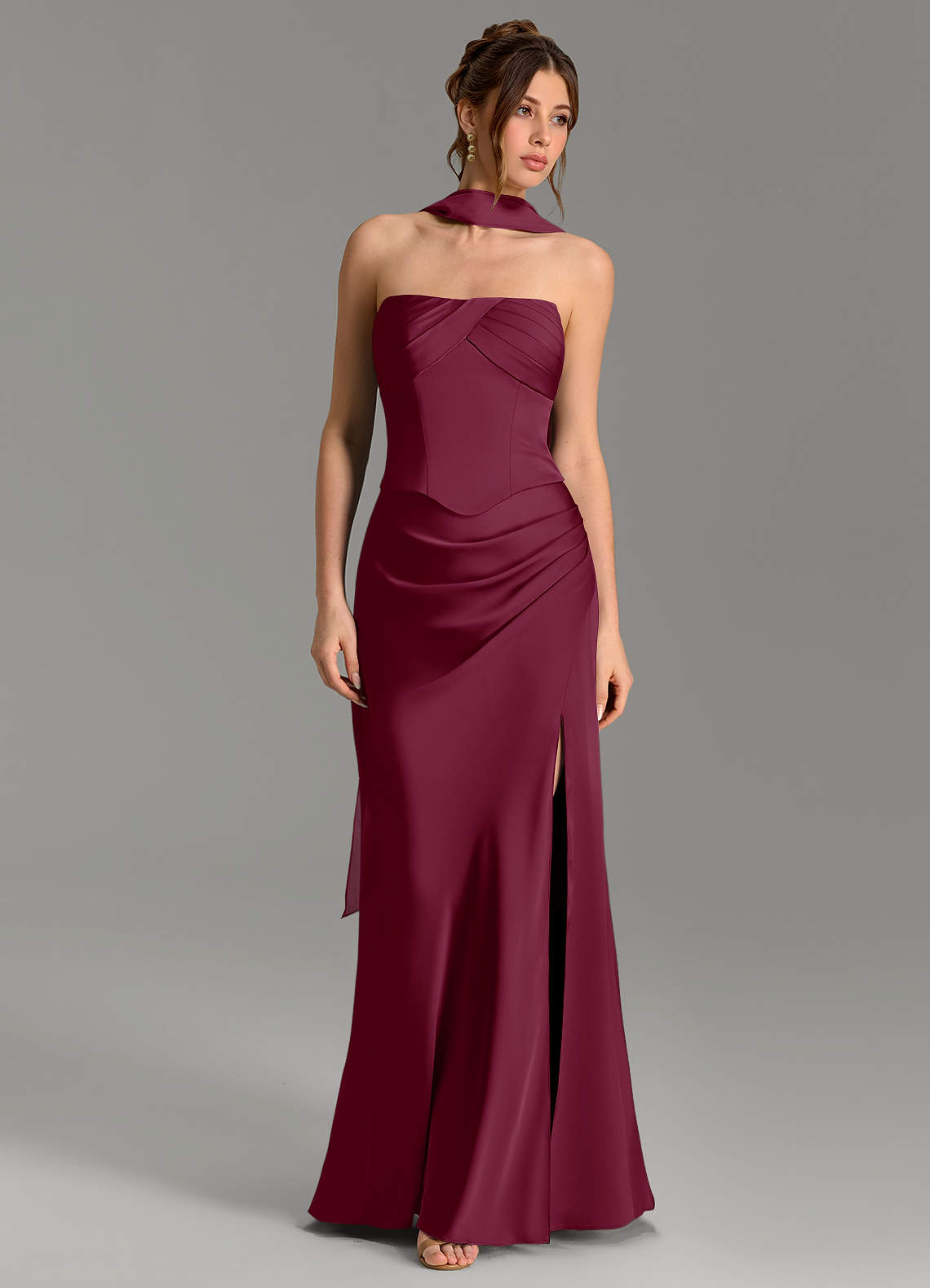 Nicki Sheath Scoop-Neck Stretch Satin Bridesmaid Dress in Mulberry