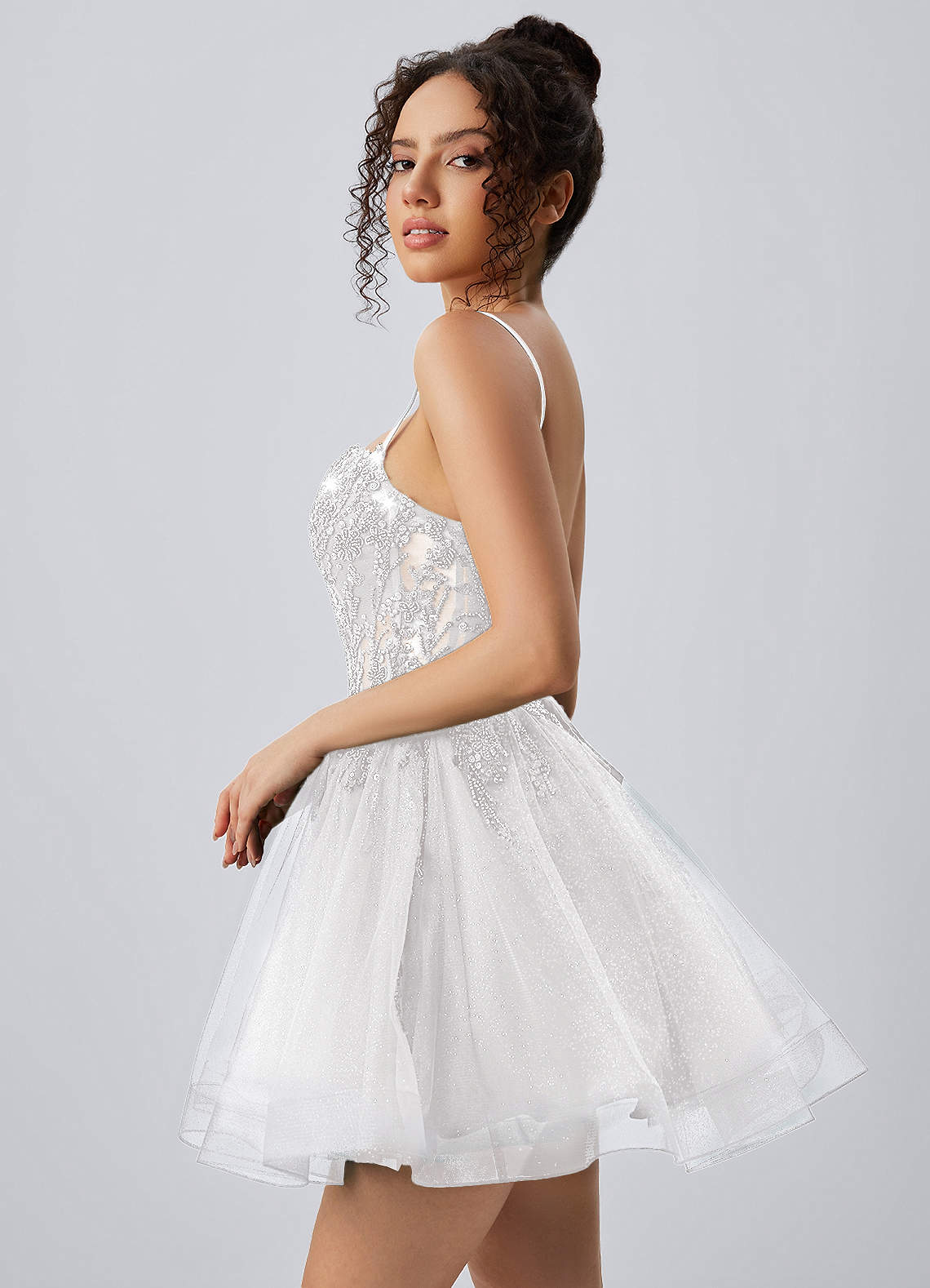 Odette Skater Keyhole Glitter Tulle Mini Prom Dress in white