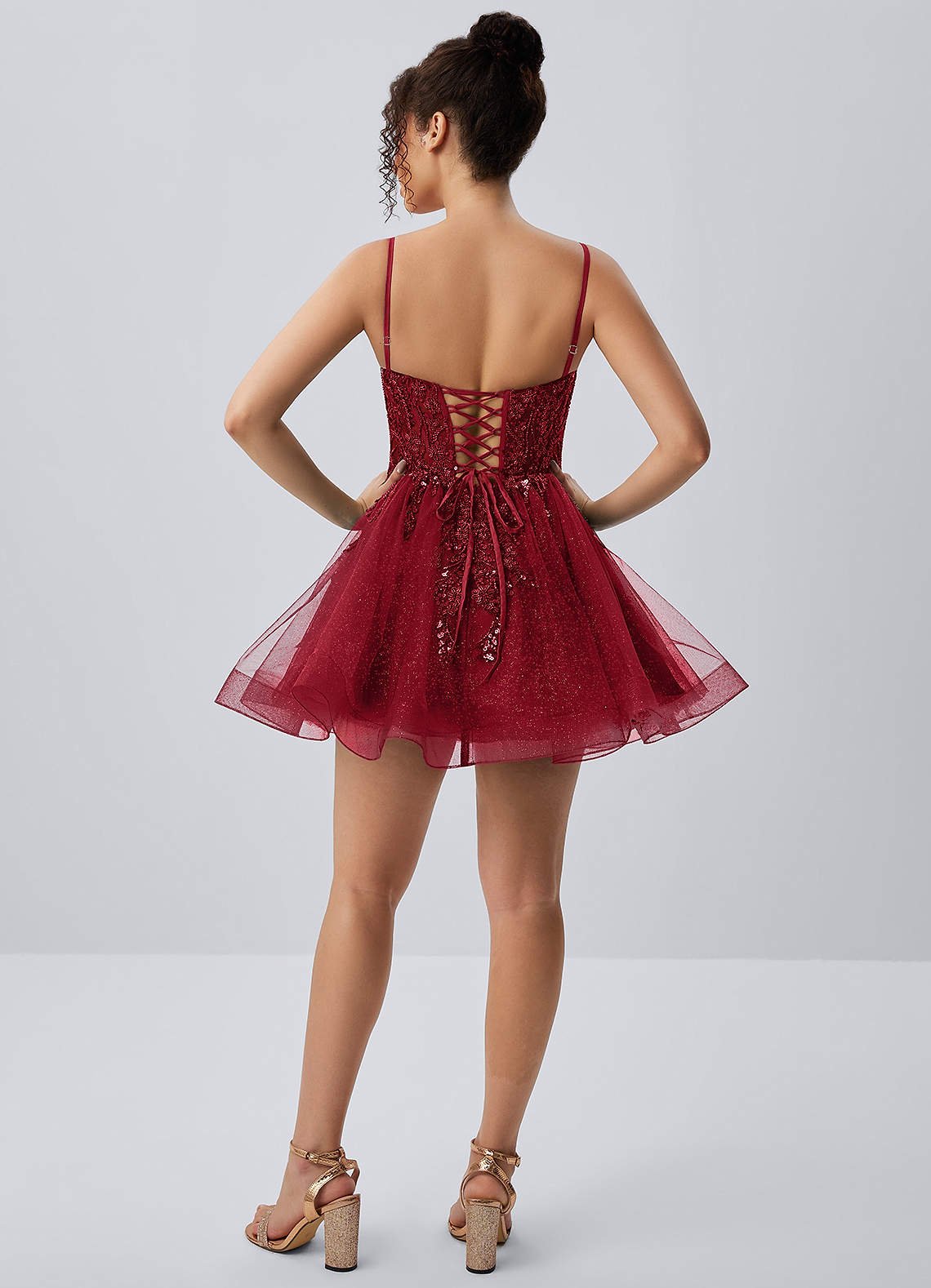 Odette Skater Keyhole Glitter Tulle Mini Prom Dress in Burgundy