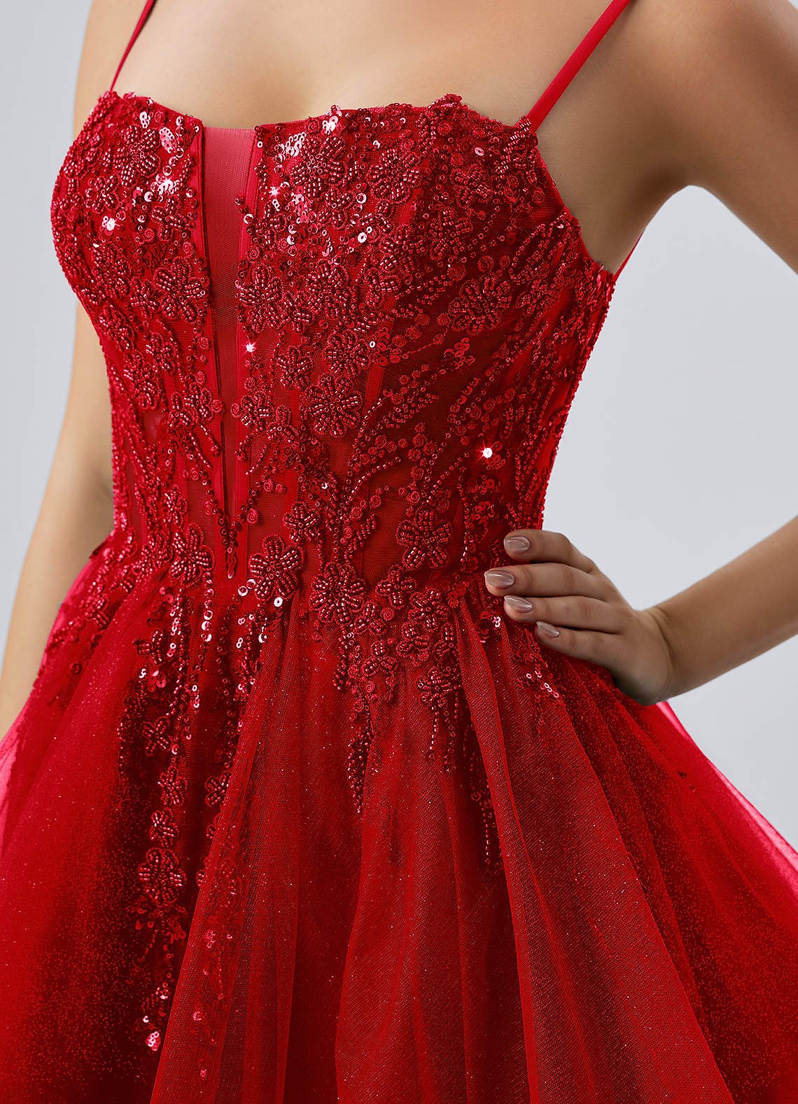 Odette Skater Keyhole Glitter Tulle Mini Prom Dress in Red