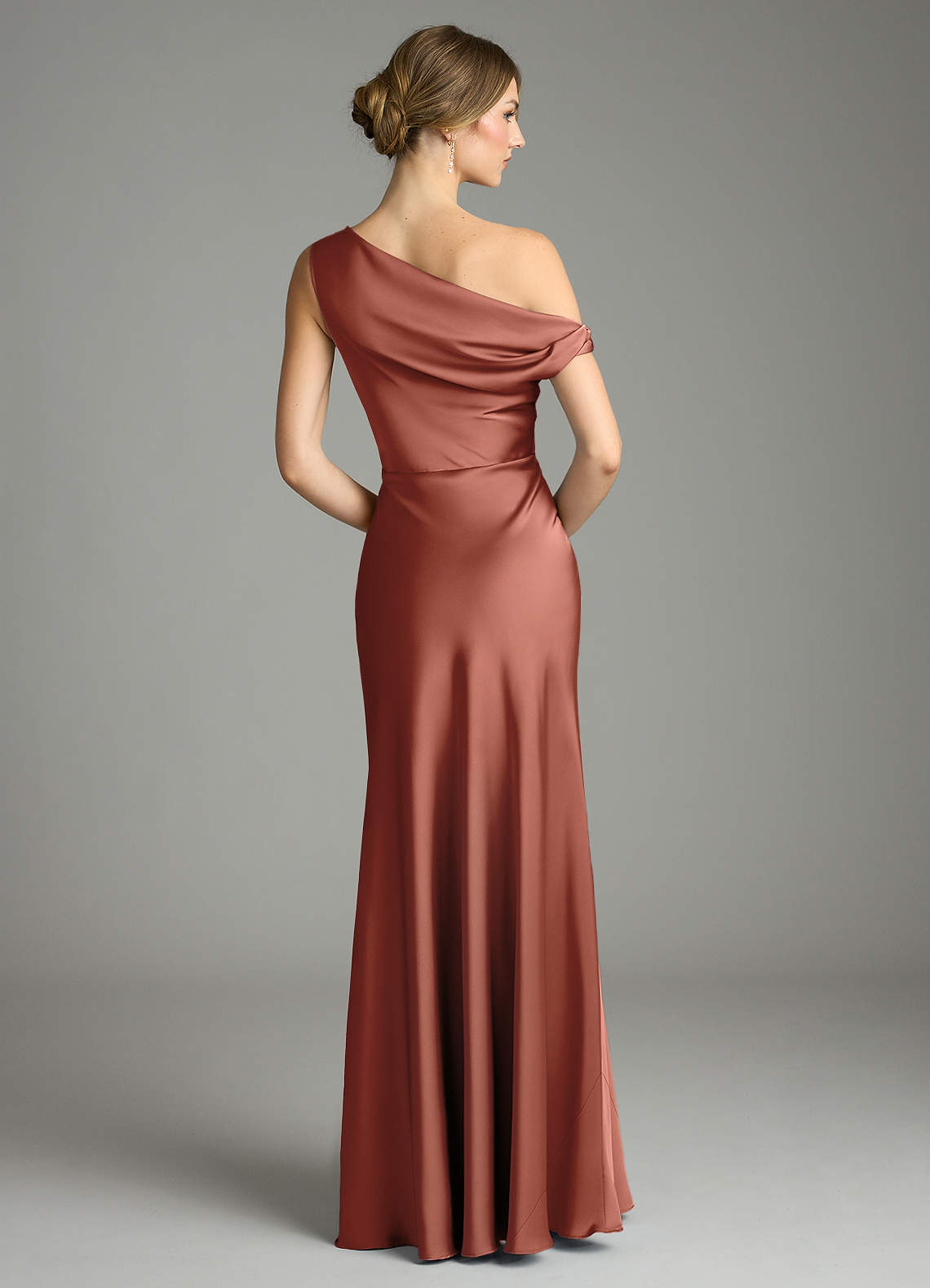 Emerson Mermaid One-Shoulder Stretch Satin Bridesmaid Dress in Auburn