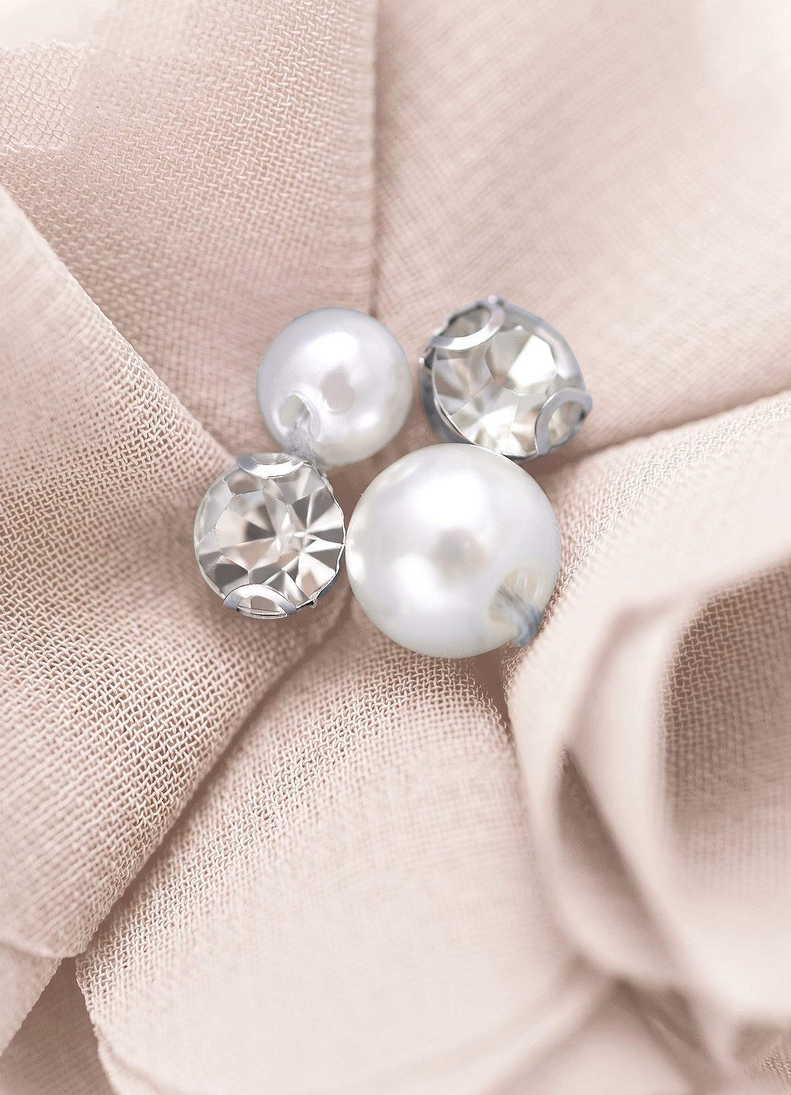 Four-Piece Matching Color Chiffon Hair Clip Set — White Alabaster — 图 248/250