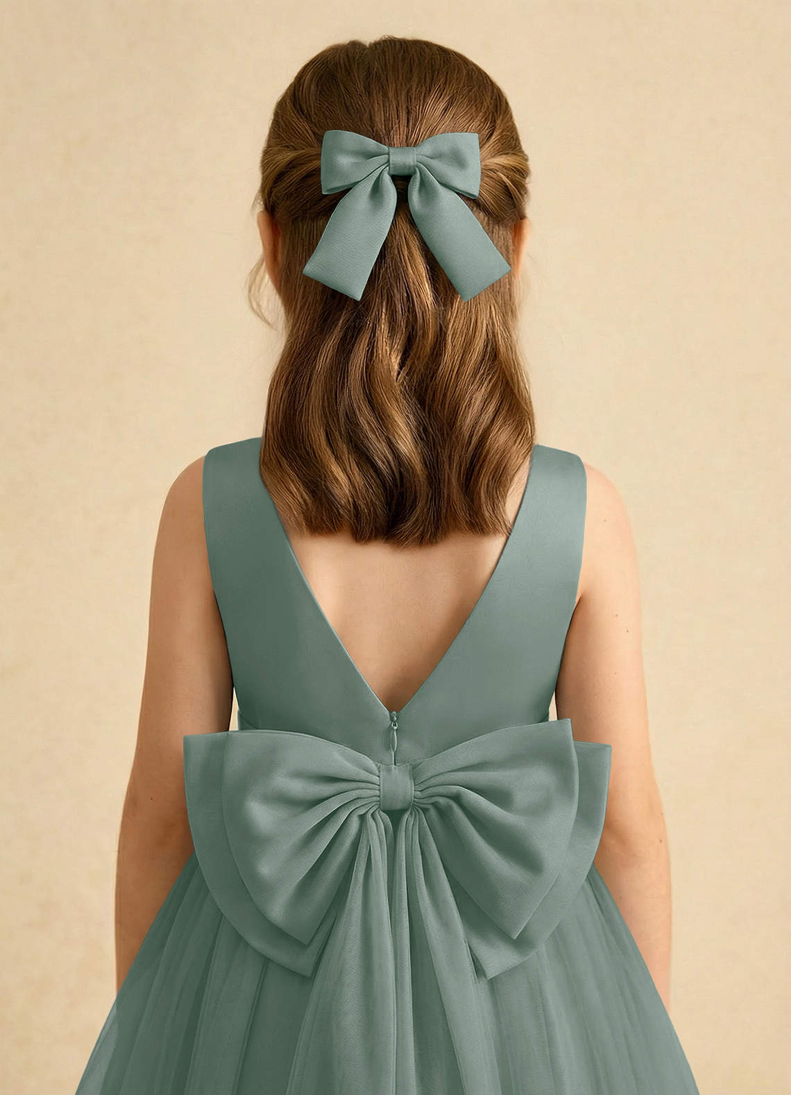 Girls Matte Satin Bow Hair Clip — Silver Sage — 图 18/332