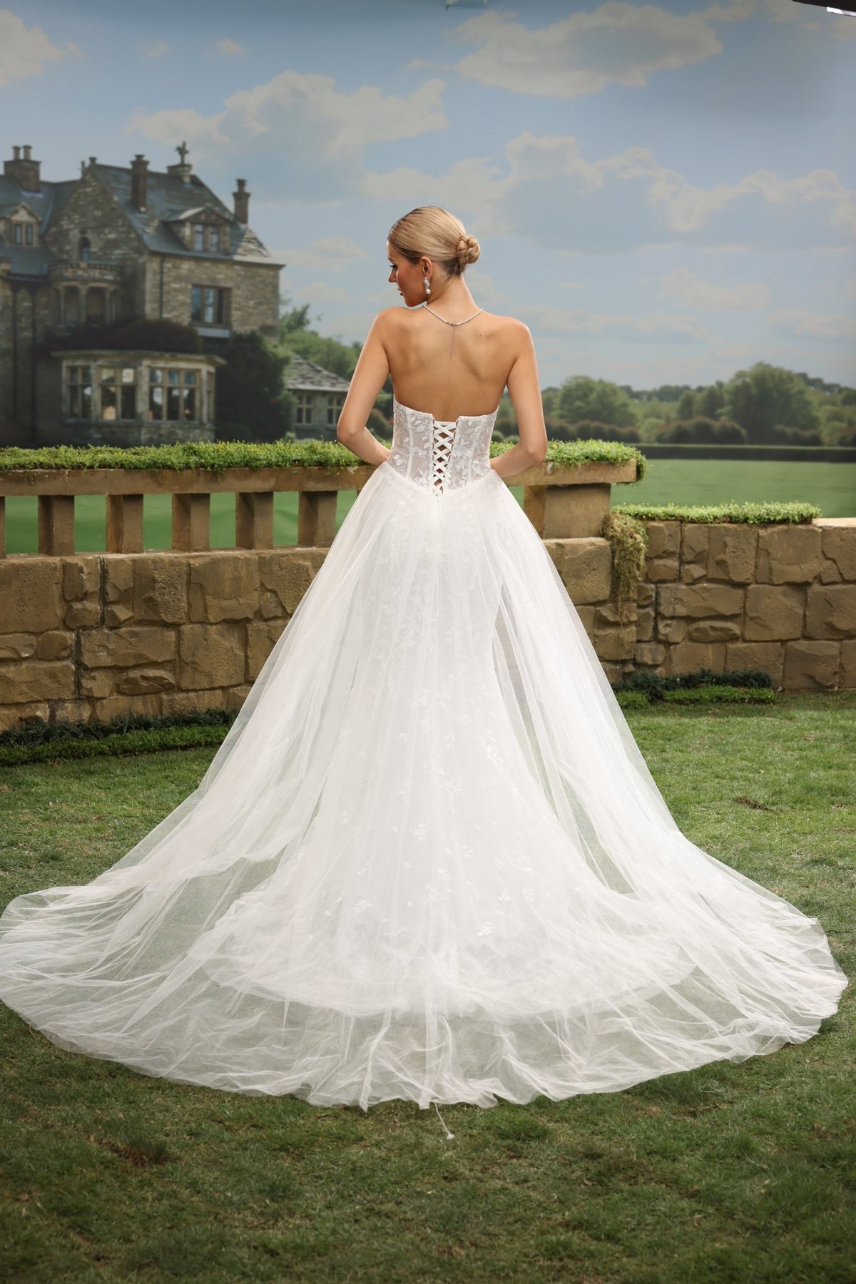 Gisra Mermaid Strapless Straight-Neck wedding dress — back view