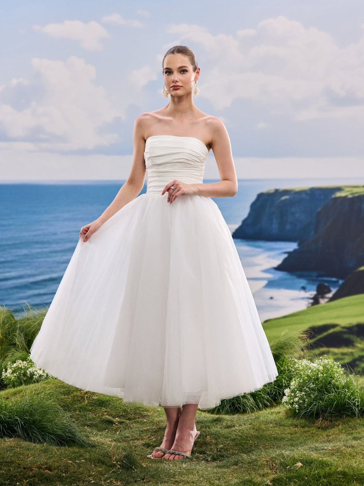 Havira white wedding dress, front view