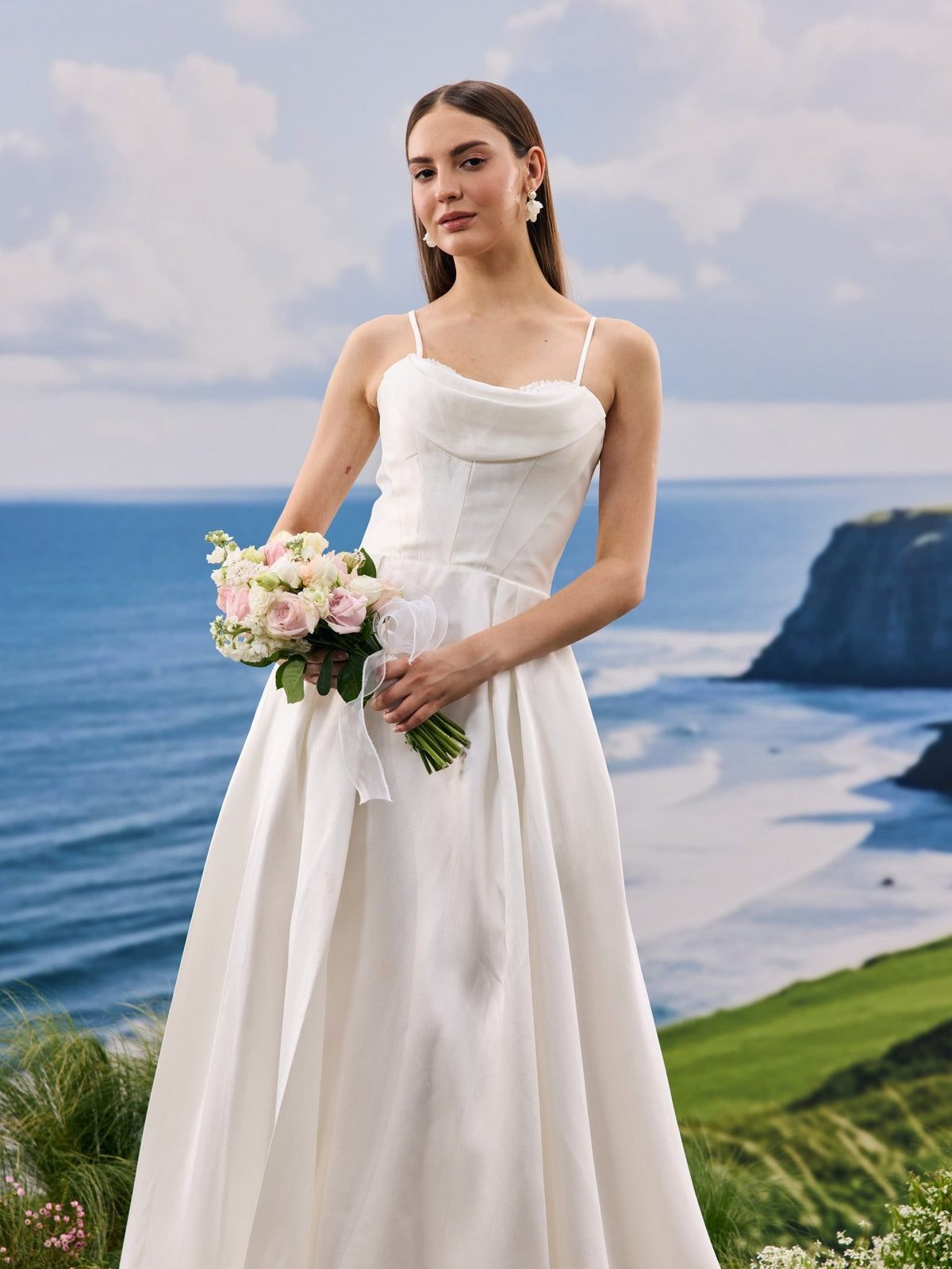 Helya wedding dress - design detail