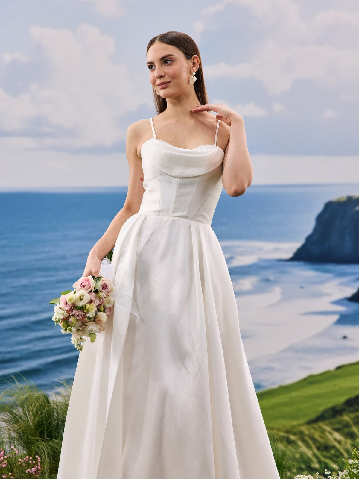 Helya wedding dress - design detail