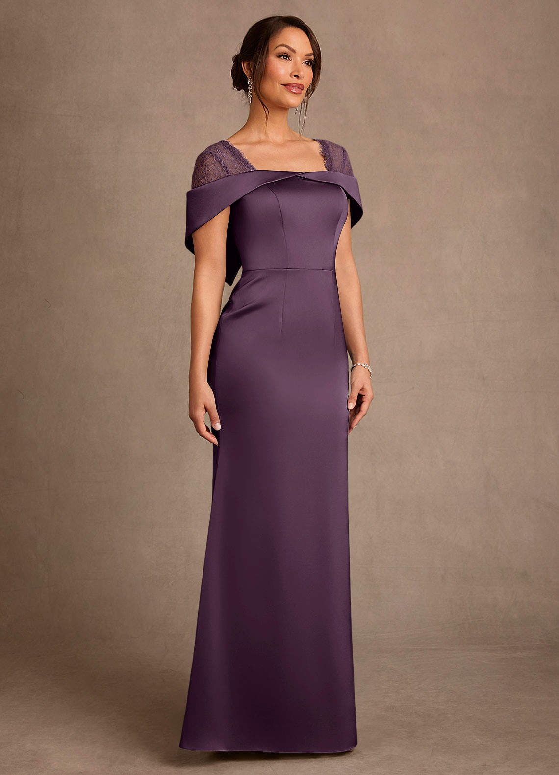 Henrieta Sheath Square-Neck Stretch Satin and Lace Mother of the Bride Dress in Plum