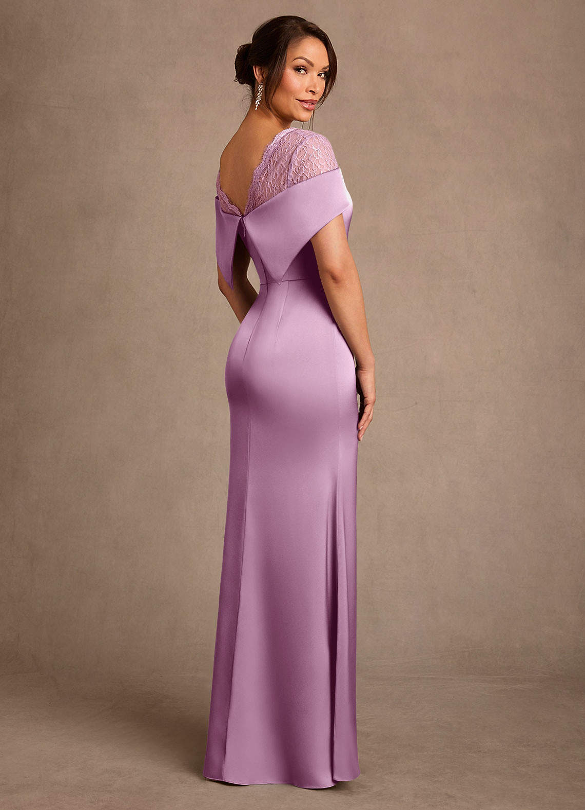 Henrieta Sheath Square-Neck Stretch Satin and Lace Mother of the Bride Dress in Wisteria