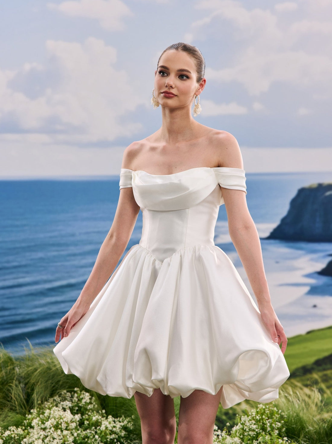 Ilyra white wedding dress, front view