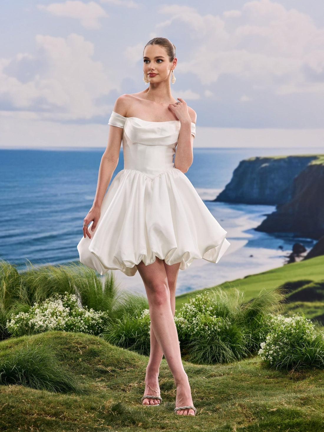 Ilyra white wedding dress, front view