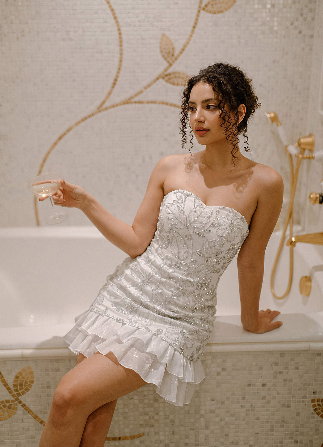 Iris Bodycon Mini Strapless Floral Mesh Prom Dress in White