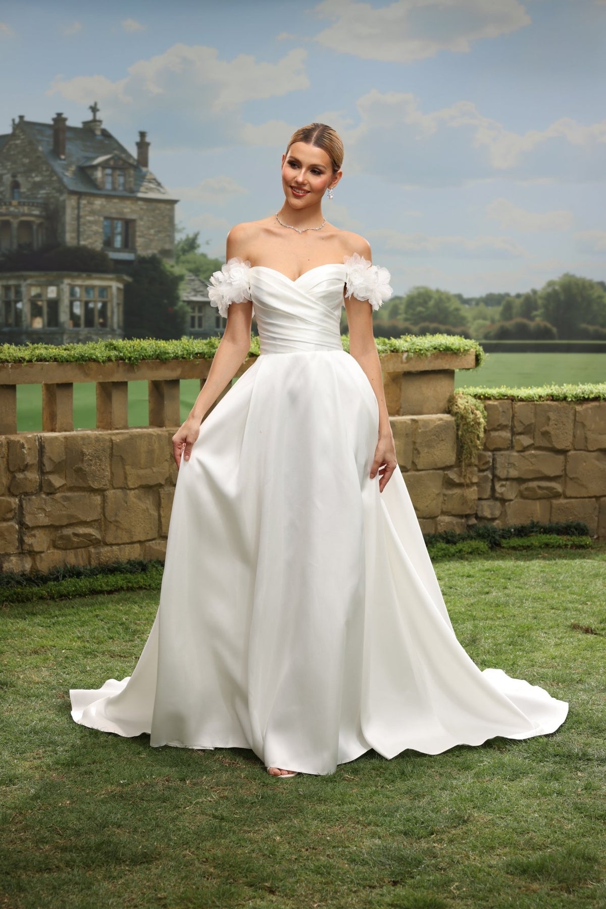 Isla white wedding dress detail view 9