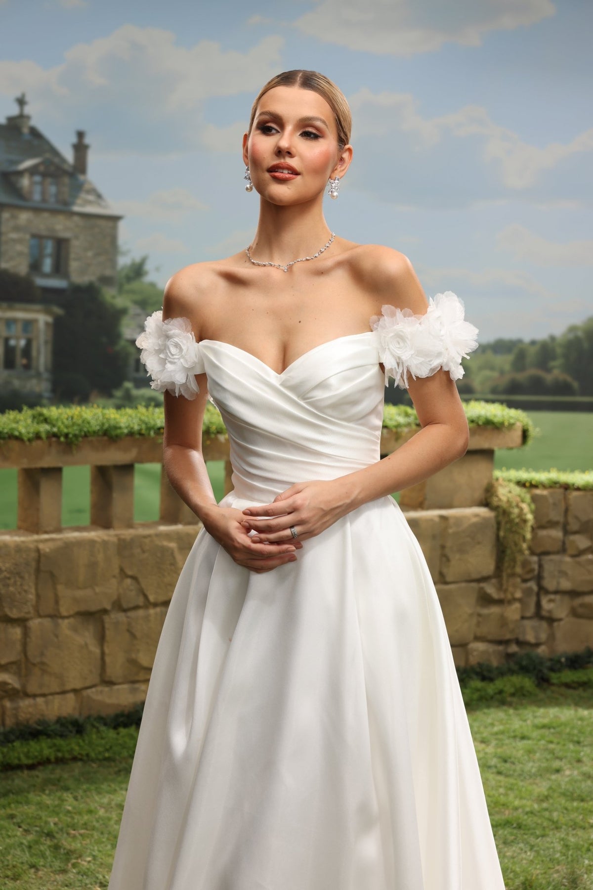 Isla white wedding dress detail view 6