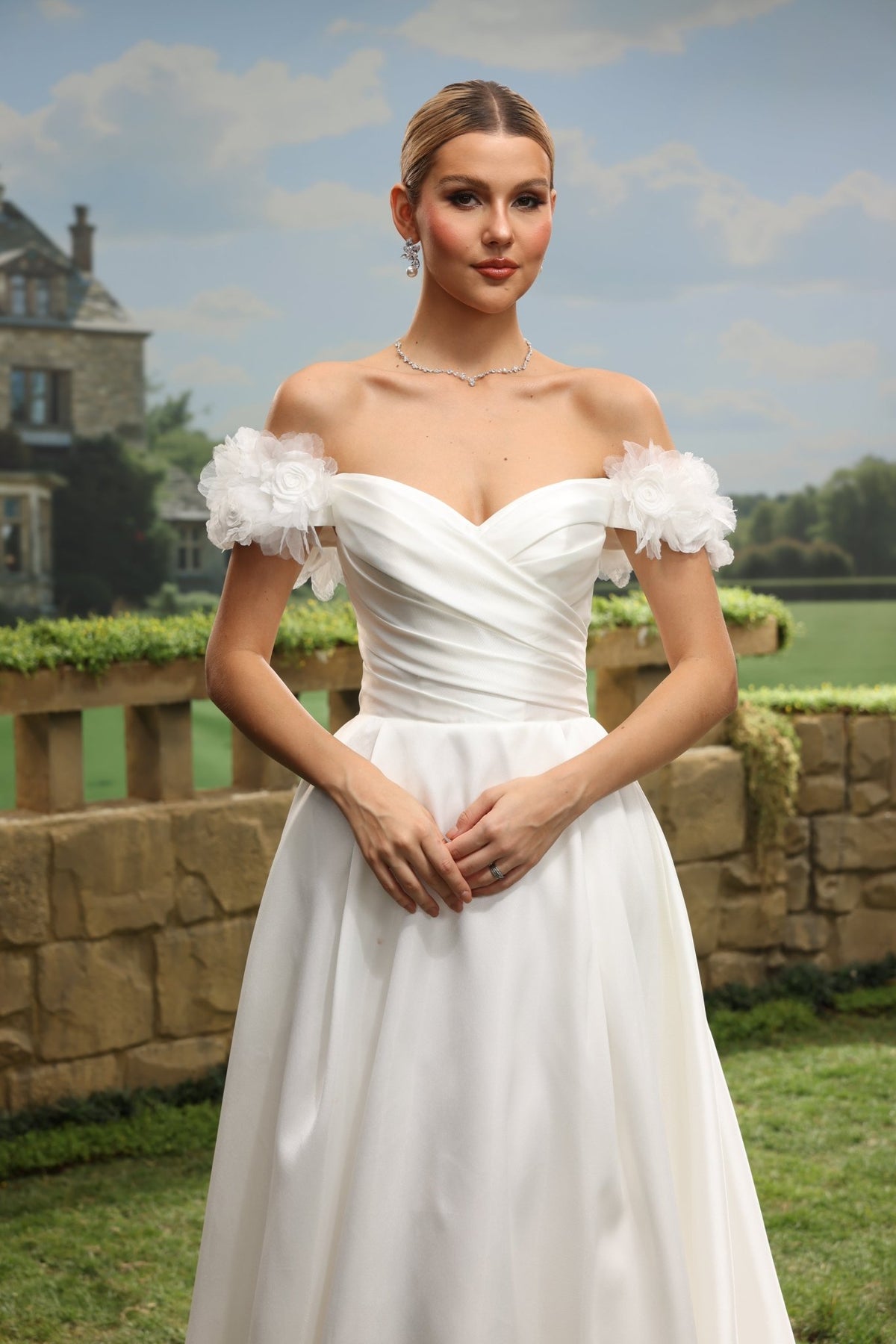 Isla white wedding dress detail view 7