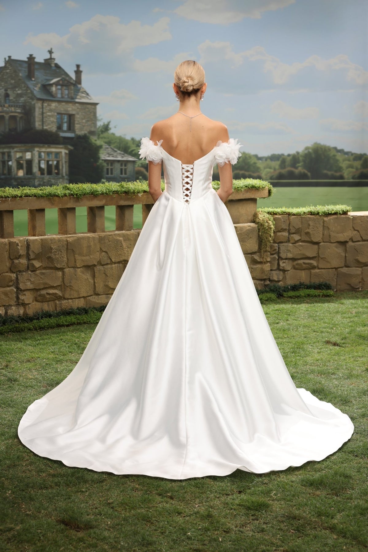 Isla white wedding dress back view 4
