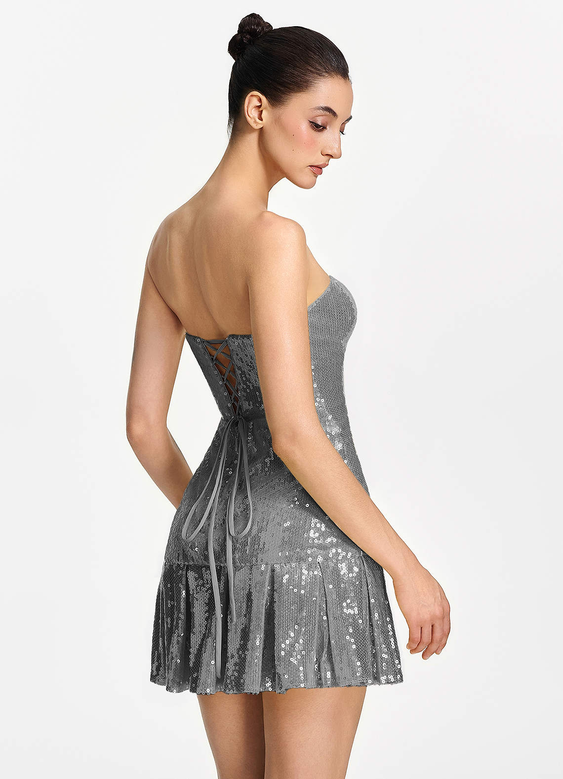 Isoline Fit-and-Flare Mini Strapless Sequined Tulle Prom Dress in Gray