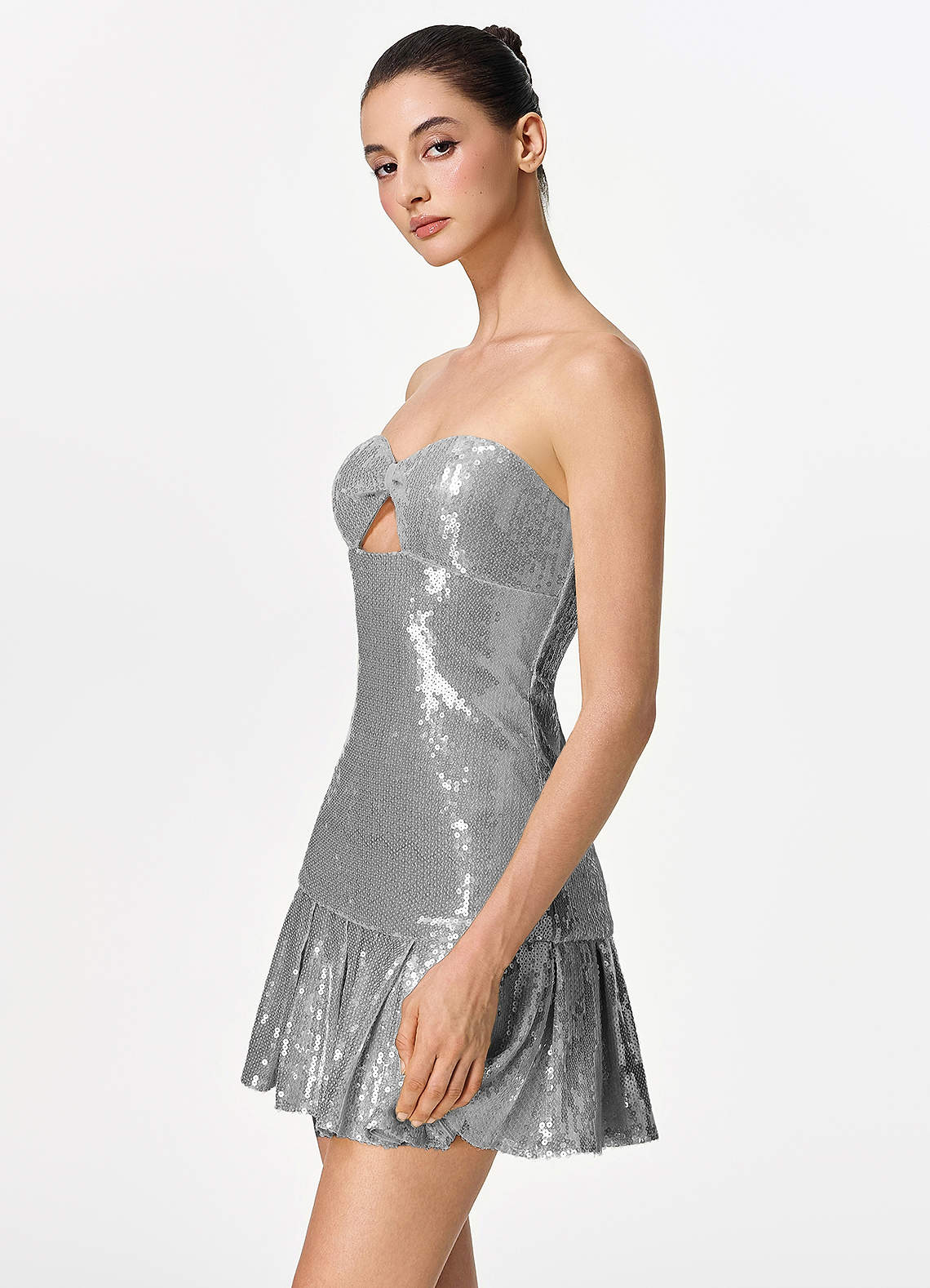 Isoline Fit-and-Flare Mini Strapless Sequined Tulle Prom Dress in Silver
