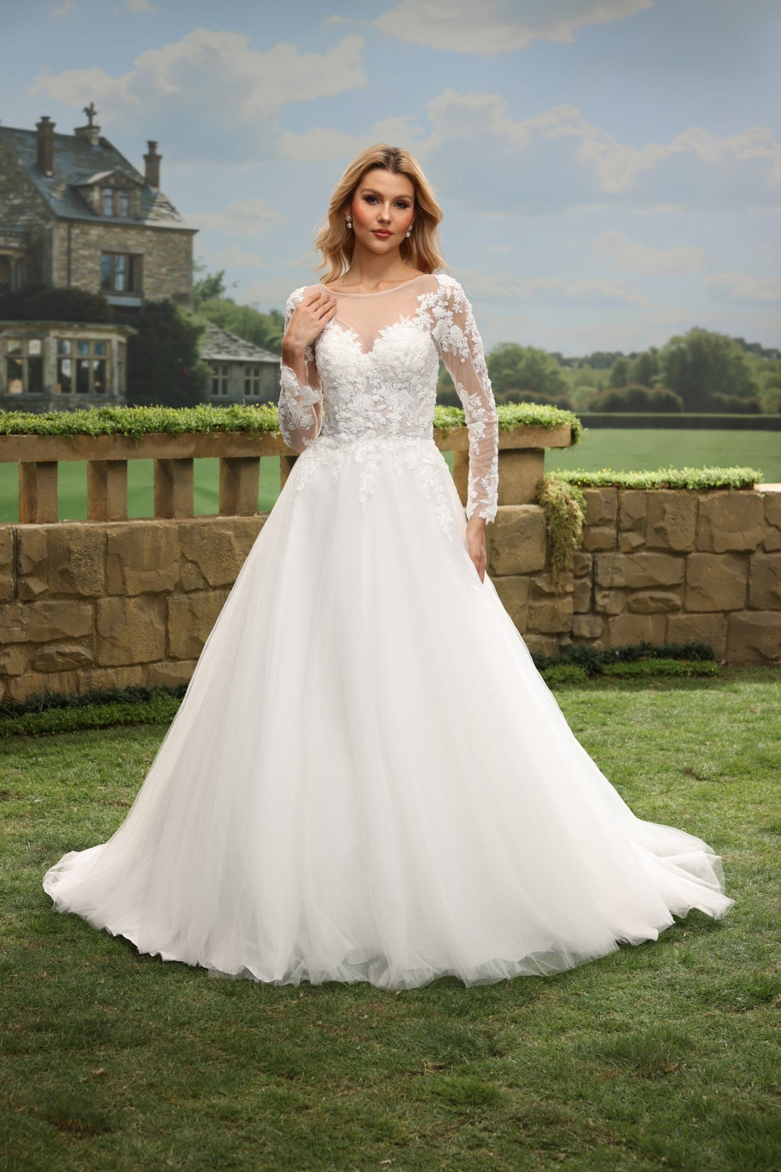 Ivara white wedding dress front view 1