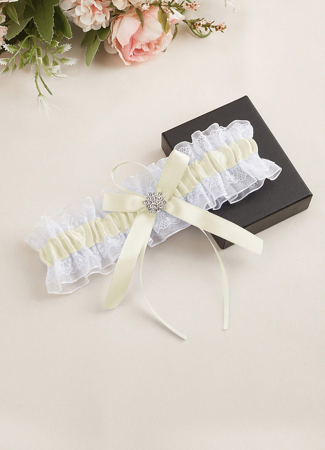 Lace Rhinestone Wedding Garter — ivory — 图 39/40