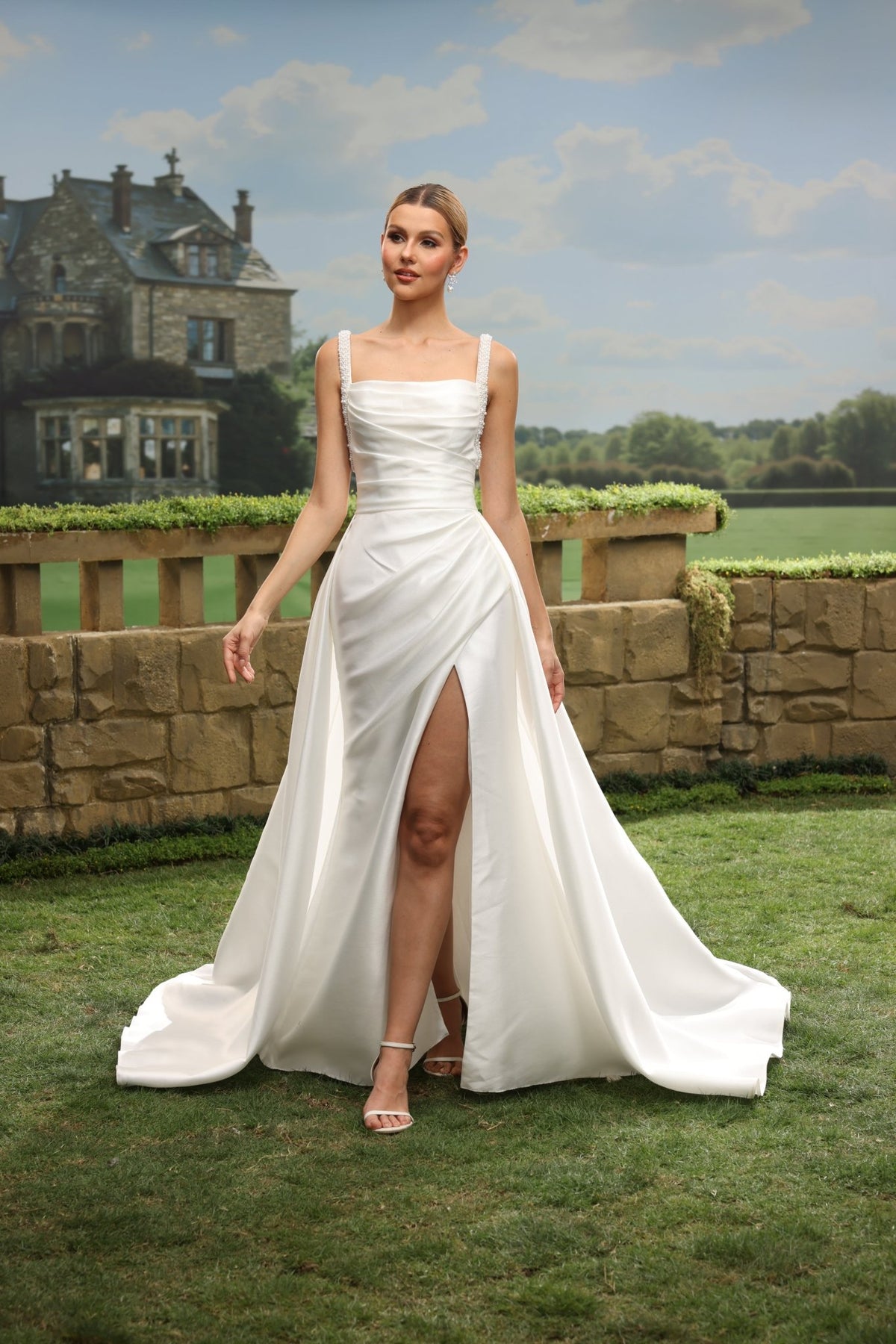 Dova white wedding dress detail view 8