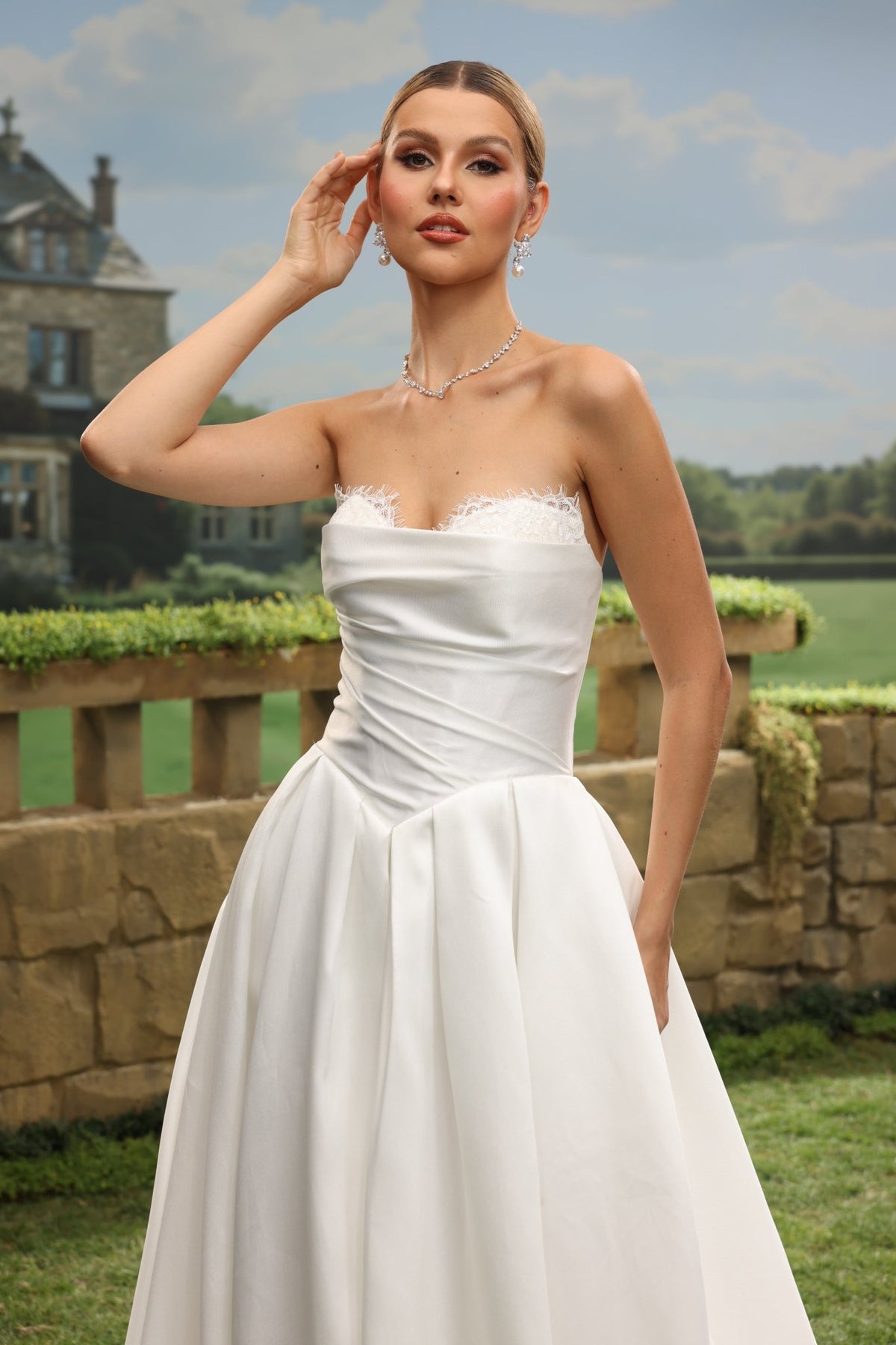 Lena white wedding dress detail view 6