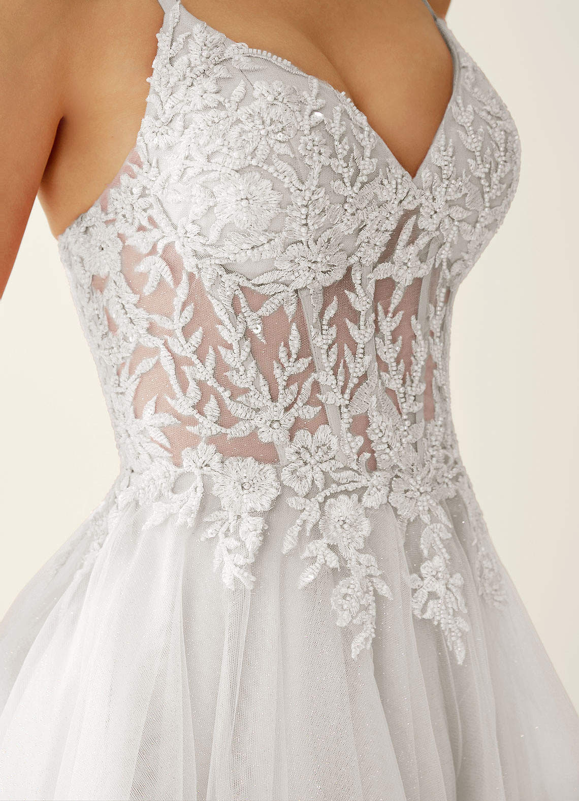 Linevange A-Line Beaded Tulle Prom Dress in white